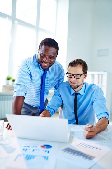 Domiciliation d'entreprise 2 co workers having good time 1098 2148